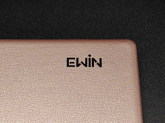 Ewin折りたたみキーボードのロゴ