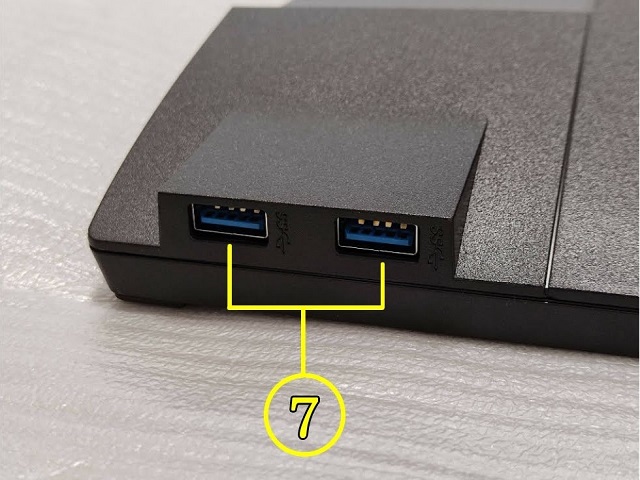 Dell モニター 23インチ S2319HSの側面USBポート