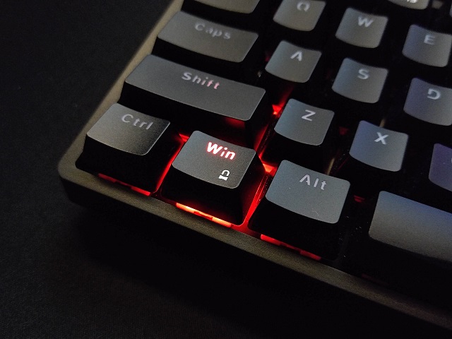 NPET ゲーミングキーボード『K80』ゲームモードで「Win」キーを無効