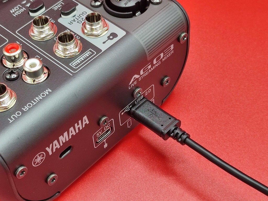 AG03MK2：PCと接続して設定！USBケーブルを接続