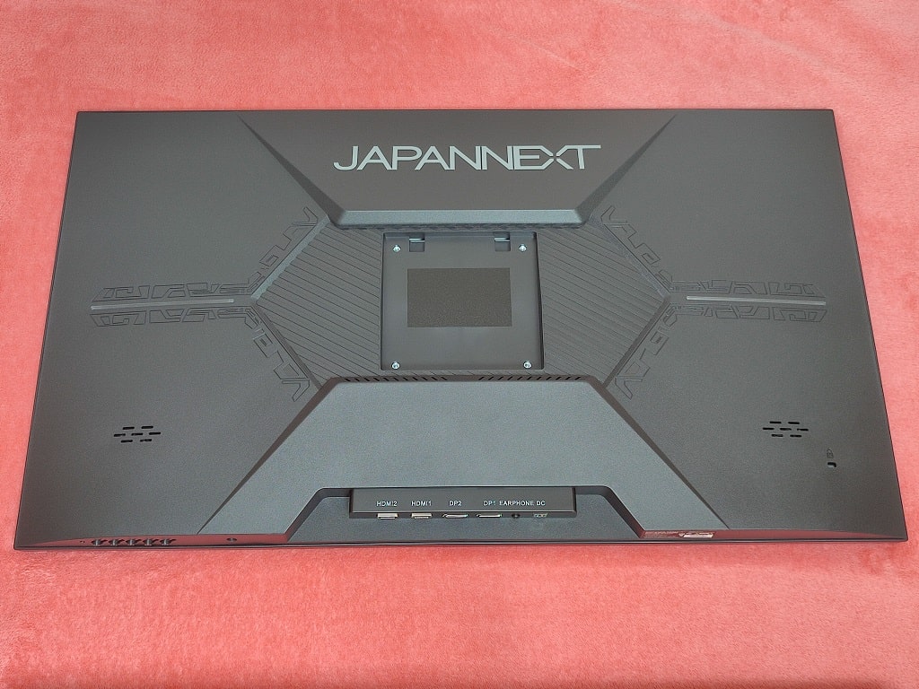 JAPANNEXT 4Kゲーミングモニター：モニターとスタンドを組み立てる