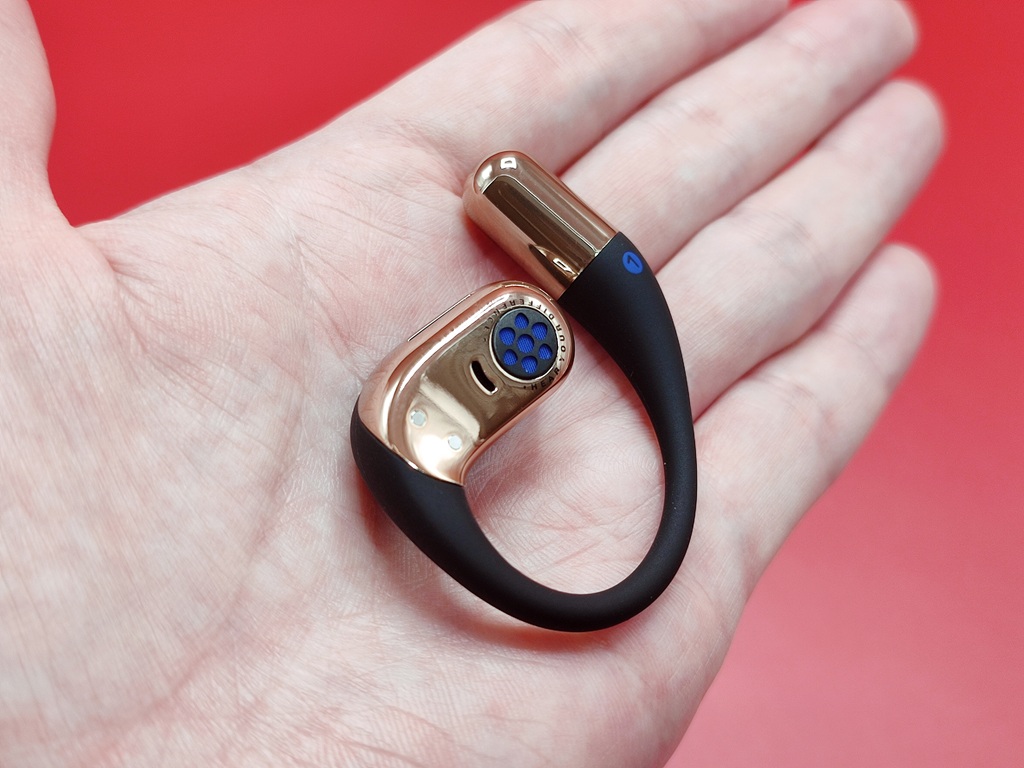 SOUNDPEATS Chasers オープンイヤーイヤホン：反対側はこんな感じ