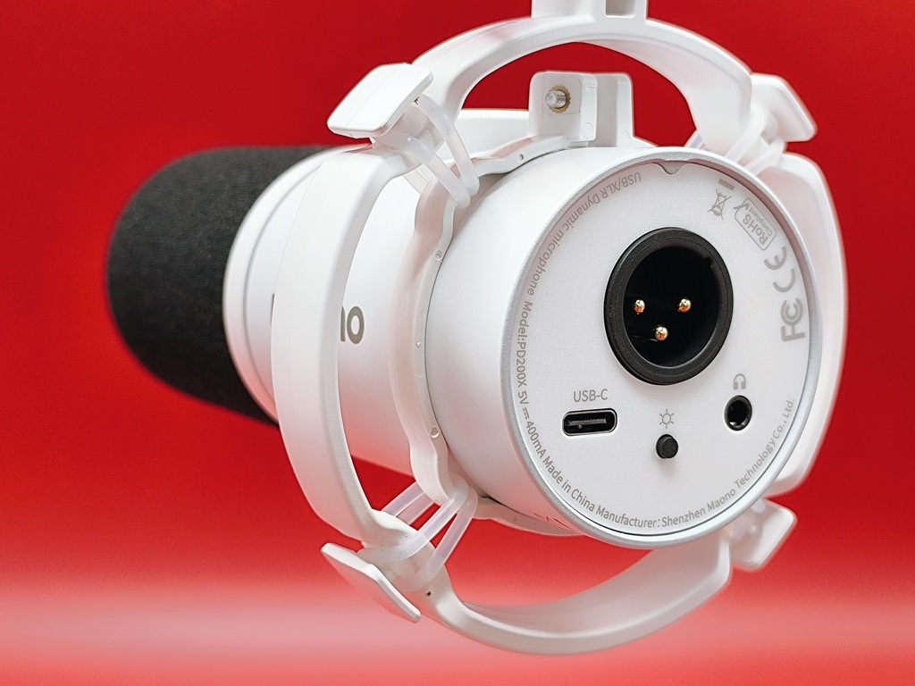 maono PD200XS ダイナミックマイク：ショックマウントが標準装備！