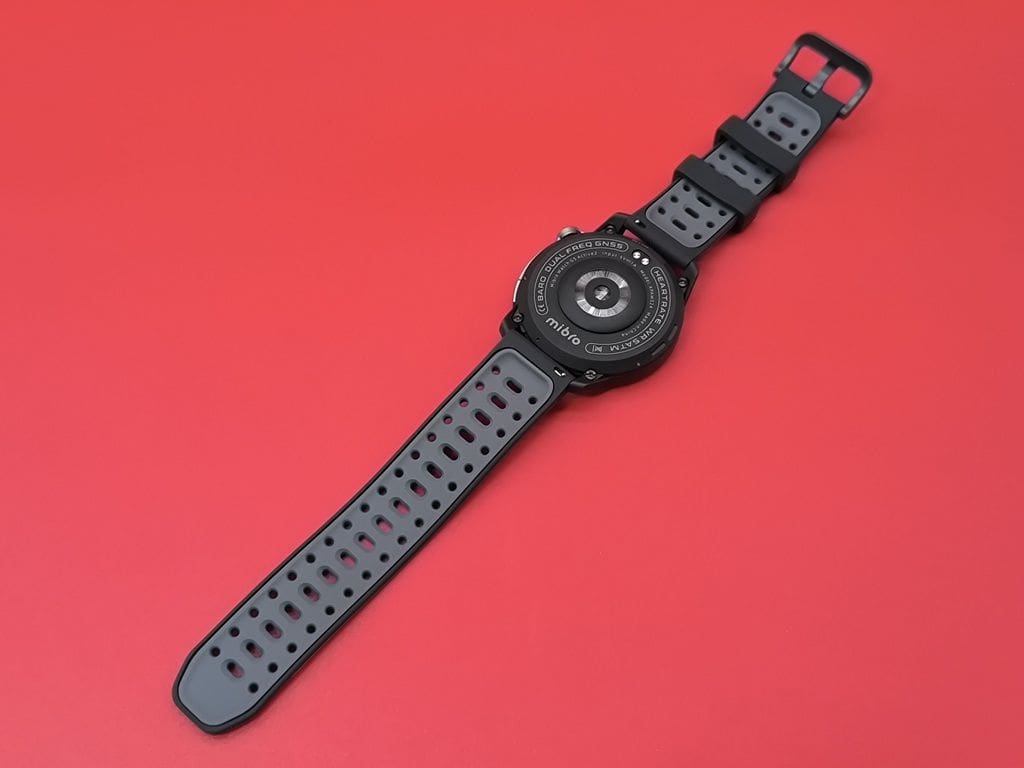 Mibro GS Active 2 スマートウォッチ：シリコンバンドの背面はこんな感じ
