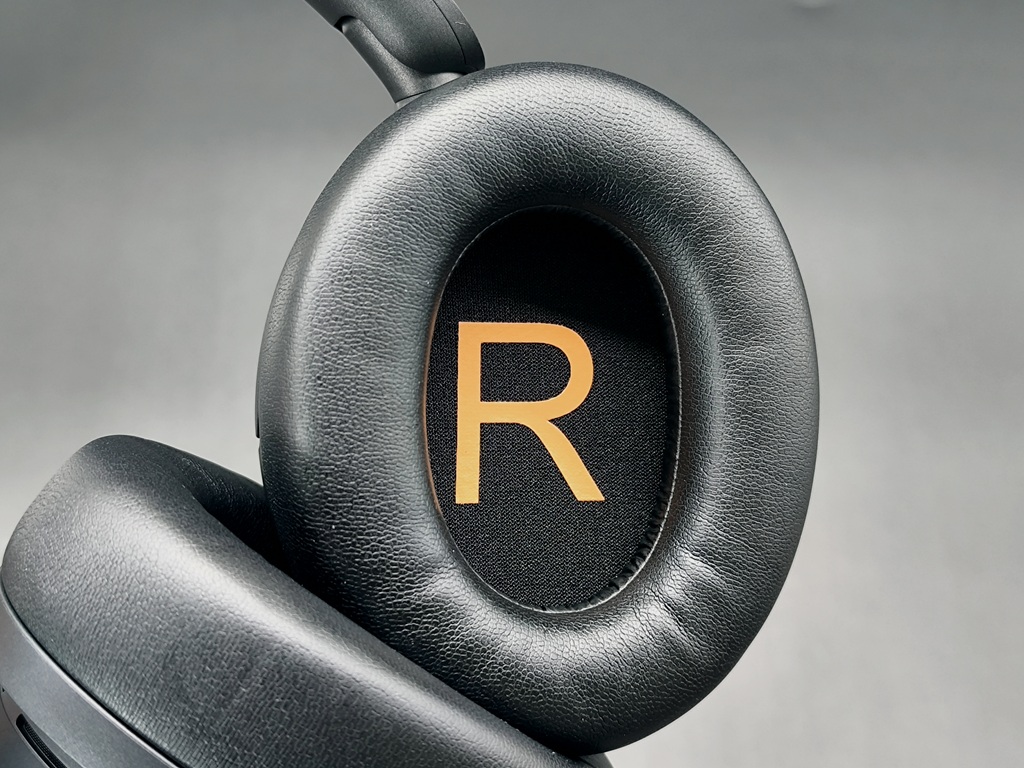 QCY H3S ワイヤレスヘッドホンをレビュー！装着感に影響を与えるイヤーパッド