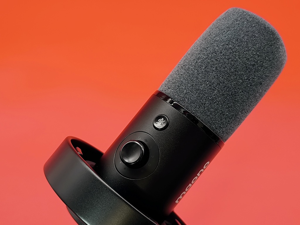 maono「PD300X」本体機能：3 in 1 ノブとボタン式ミュートとショックマウント