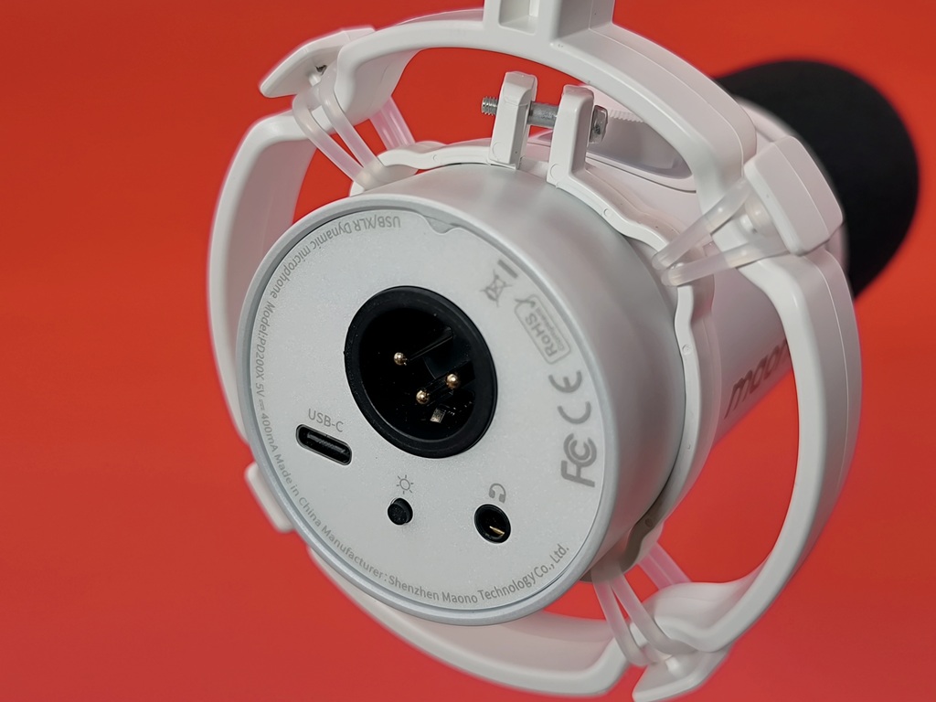 maono「PD200X」背面の接続端子関係