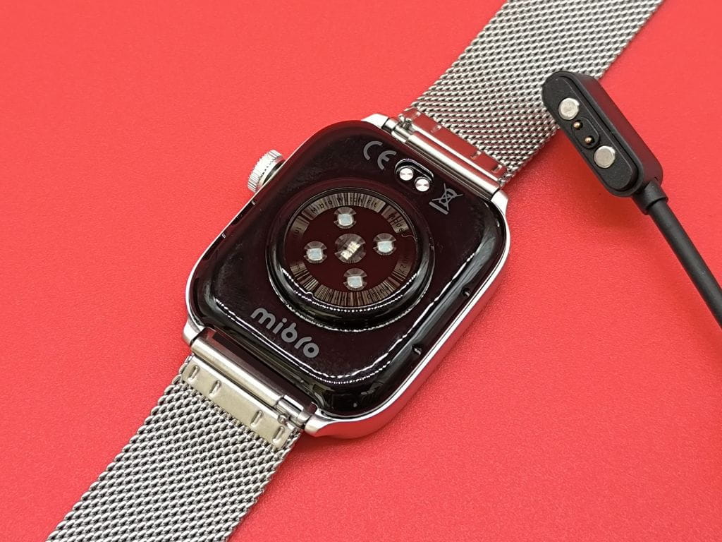 Mibro Watch FIT スマートウォッチの充電方法