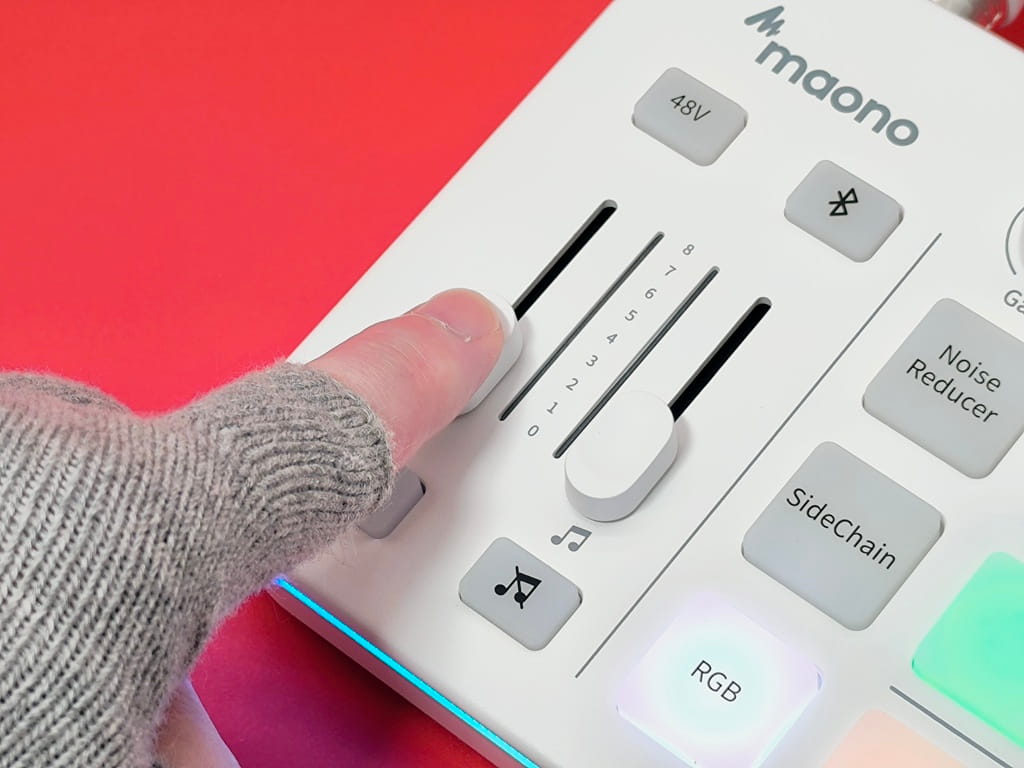 maono G1 NEO ゲーミングオーディオミキサー：配信等でマイク音を消したい場合