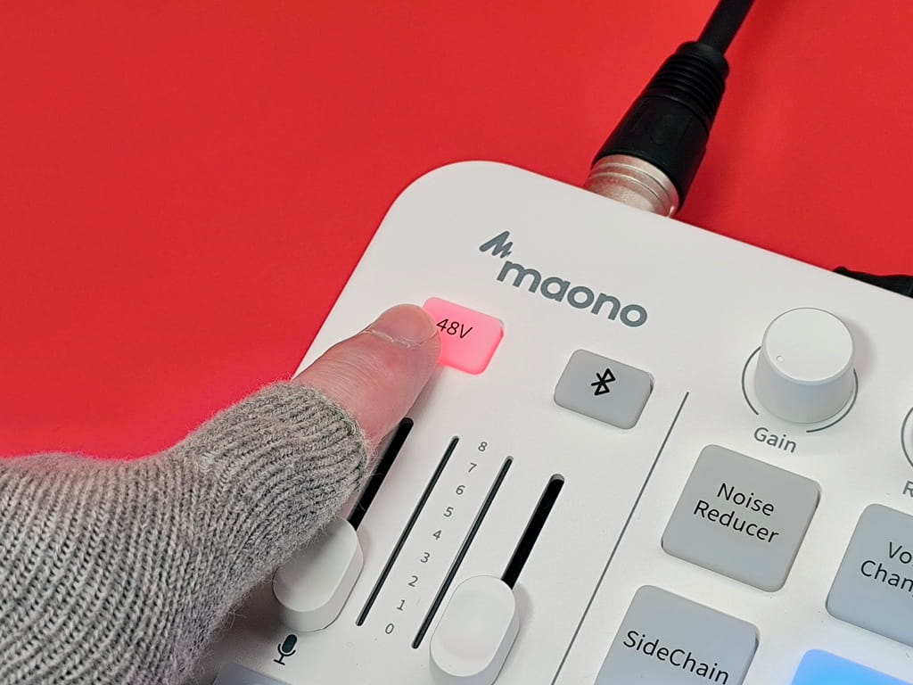 maono G1 NEO ゲーミングオーディオミキサー：使用時の注意点！必要に応じて「48V」を押す