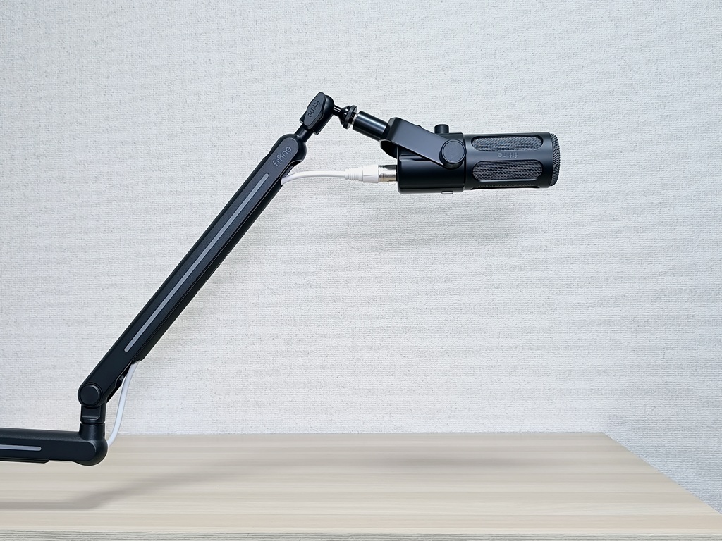 FIFINE Tank6 ダイナミックマイク：重さは「963g」