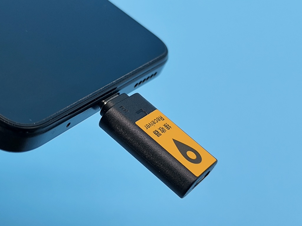 MAONO DM40-PRO ワイヤレスゲーミングマイク:PCの他にスマホやPS4/PS5にも接続可能!