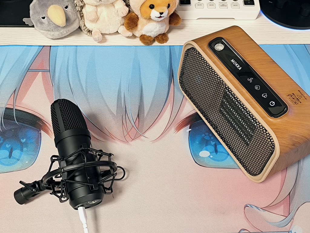 MAONO DM40-PRO ワイヤレスゲーミングマイクとAG04 マイクを比較
