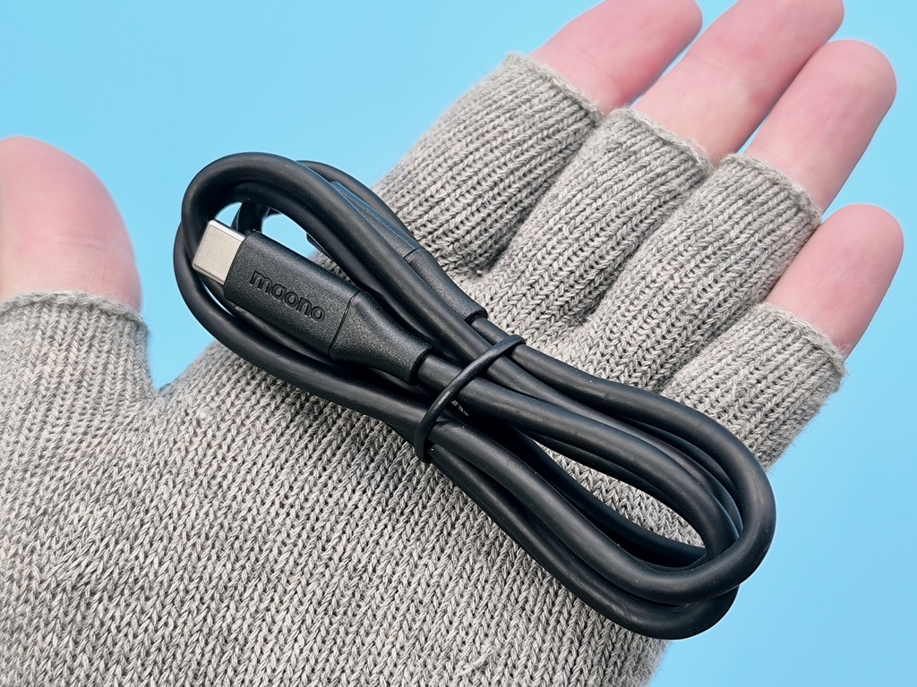 MAONO DM40-PRO ワイヤレスゲーミングマイク:充電・有線接続にも使えるUSB-Cケーブル